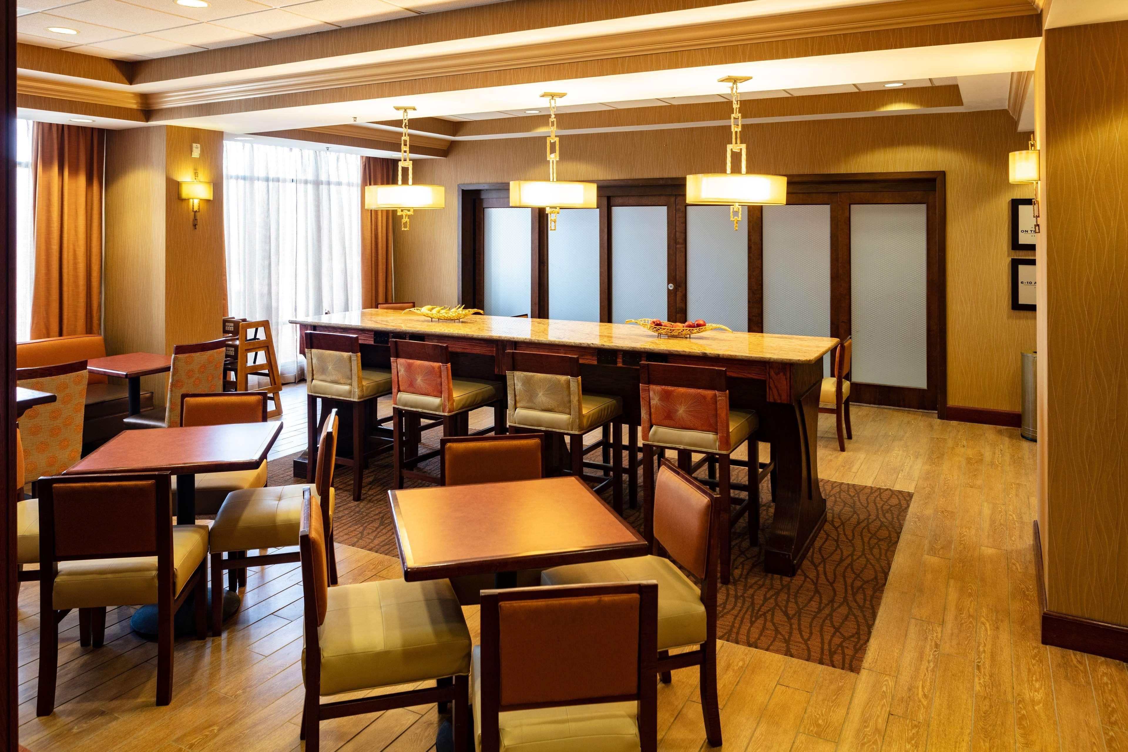 Hampton Inn Easton Eksteriør billede