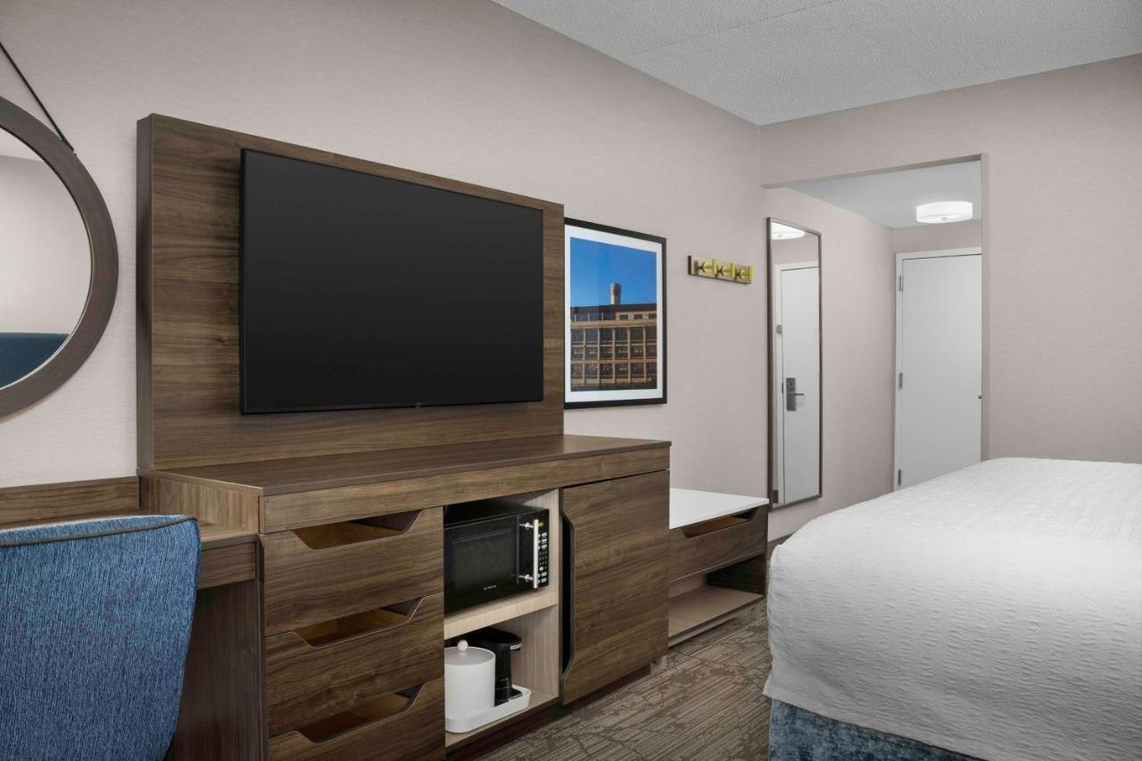 Hampton Inn Easton Eksteriør billede