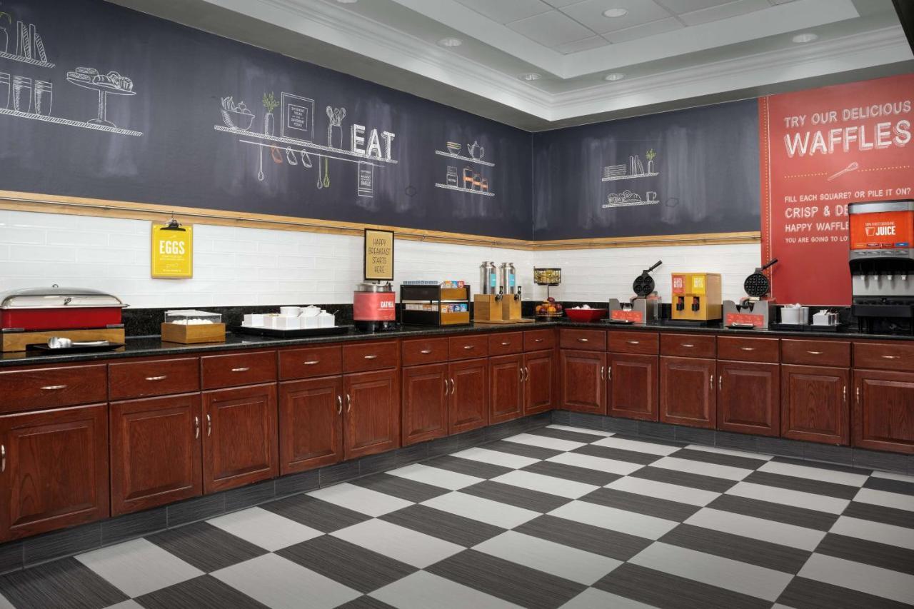 Hampton Inn Easton Eksteriør billede